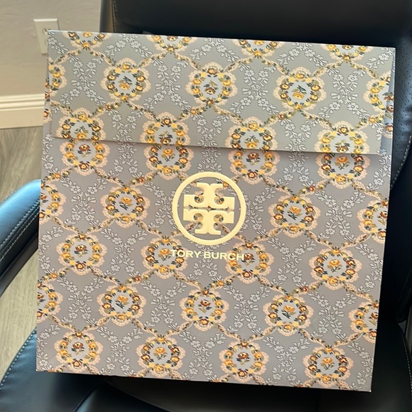 Tory Burch Handbags - Tory Burch gold foil and floral Velcro bag